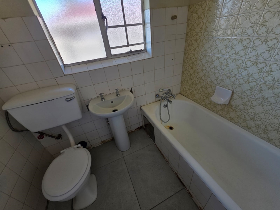4 Bedroom Property for Sale in Vaalpark Free State